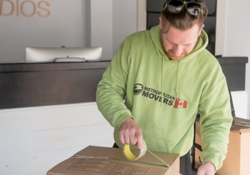 Trusted packing and unpacking services in Etobicoke for safe moving support